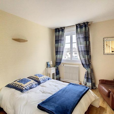 Maison De Charme Proche Centre Ville Avranches Eksteriør billede