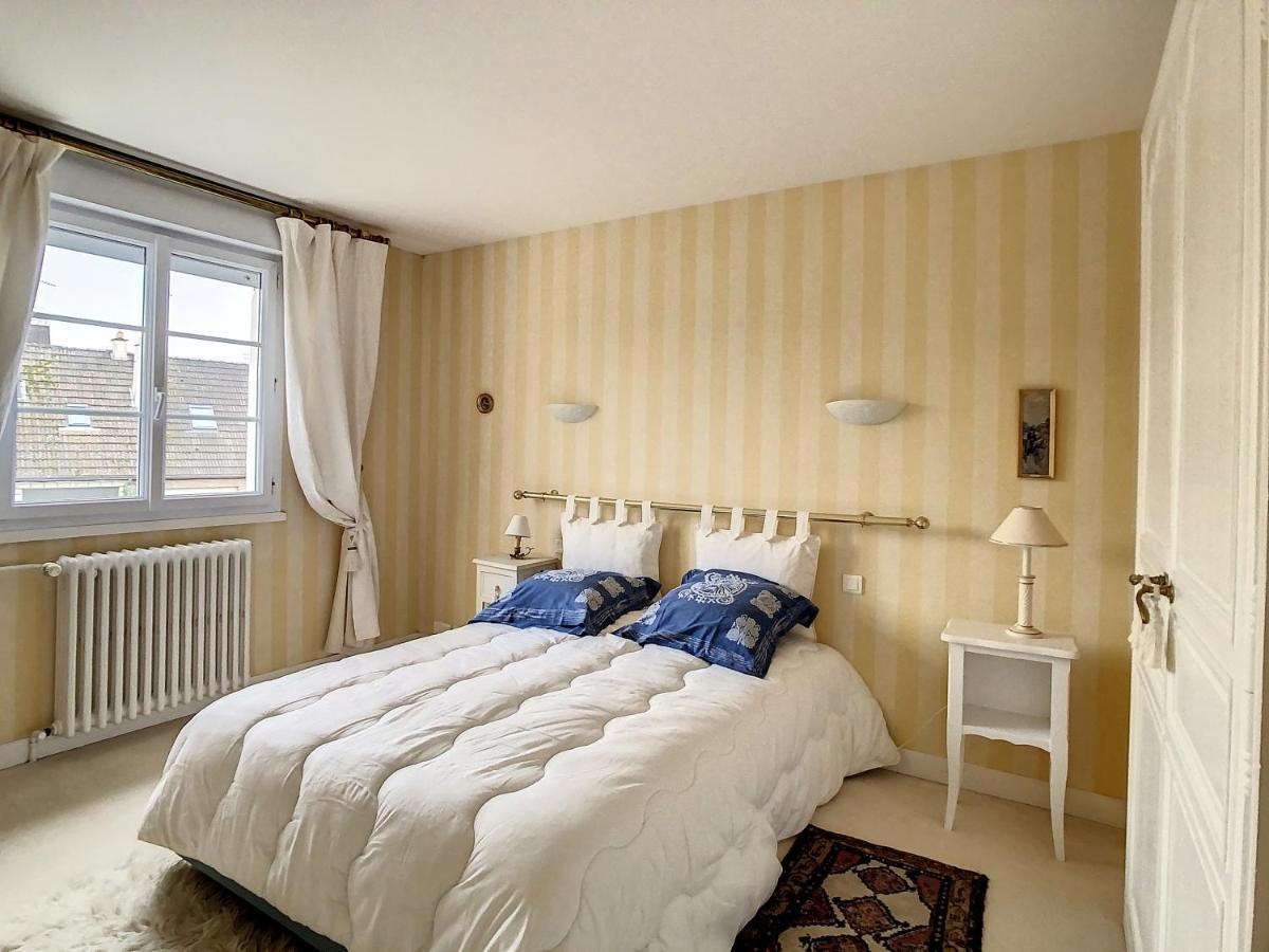 Maison De Charme Proche Centre Ville Avranches Eksteriør billede