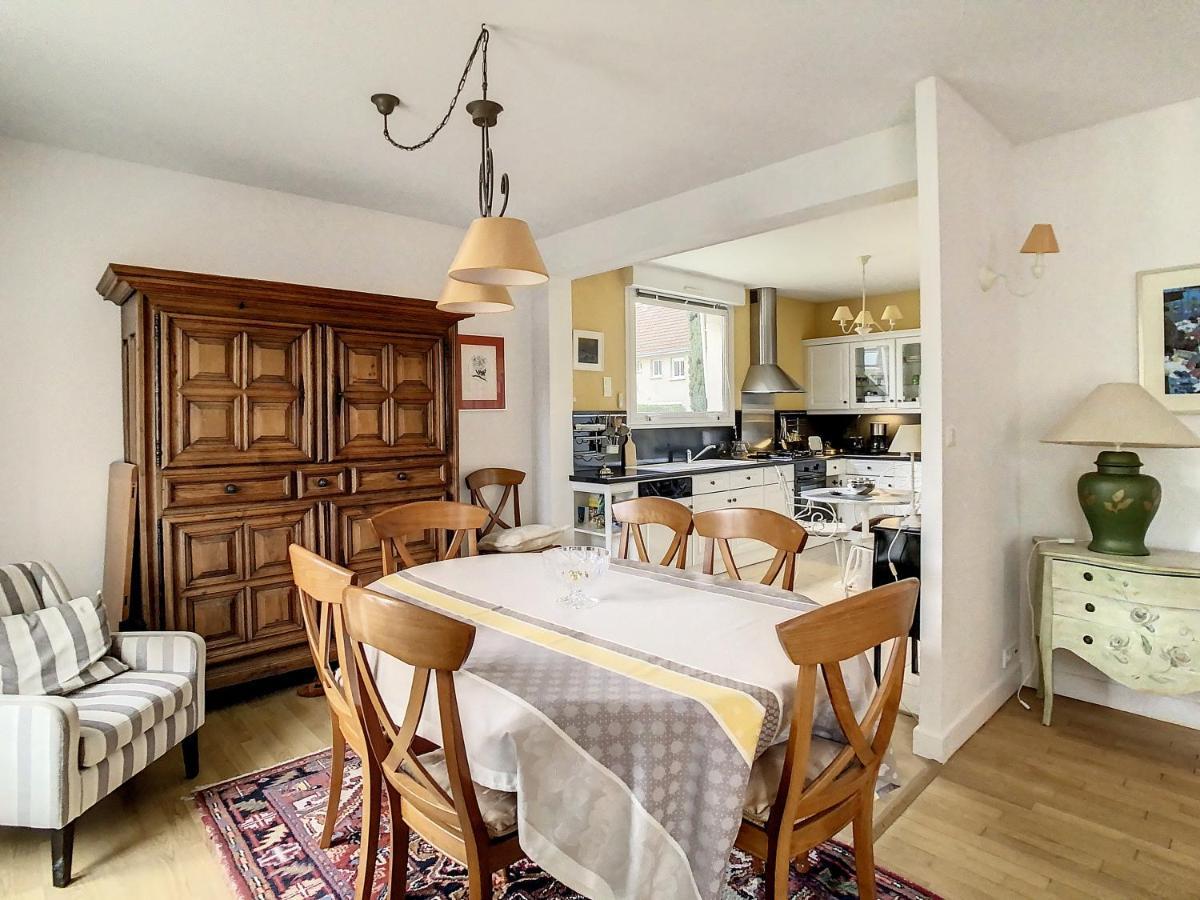 Maison De Charme Proche Centre Ville Avranches Eksteriør billede